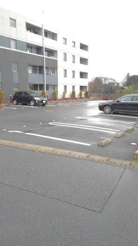 サニーブローテ　カネサワ　　刈谷市近郊の賃貸はクラスホーム刈谷店の駐車場|駐車スペースもあります