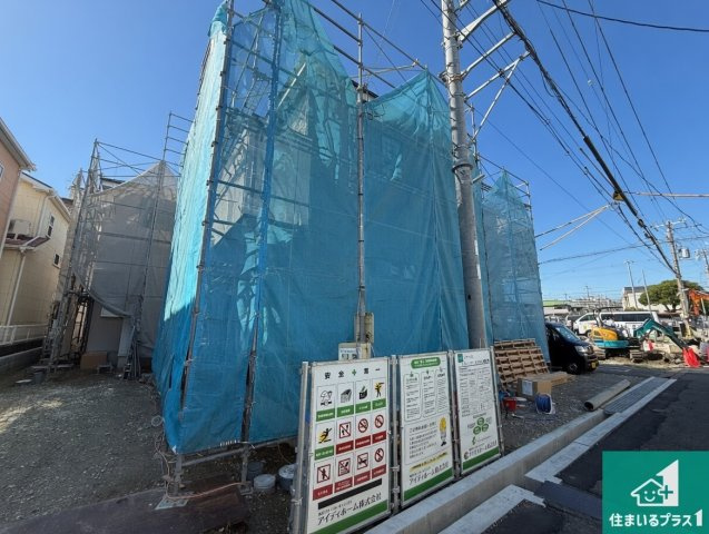 貝塚市堀　第1期　新築一戸建ての外観|周辺は落ち着いた街並みの住宅地！子育てがしやすい住環境です！まだ未完成ですが、現地でしかわからない事もございます。是非一度ご覧ください。