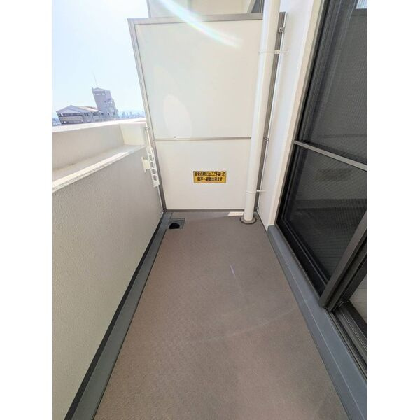 エスポワール本山　名古屋市賃貸　仲介手数料無料のバルコニー