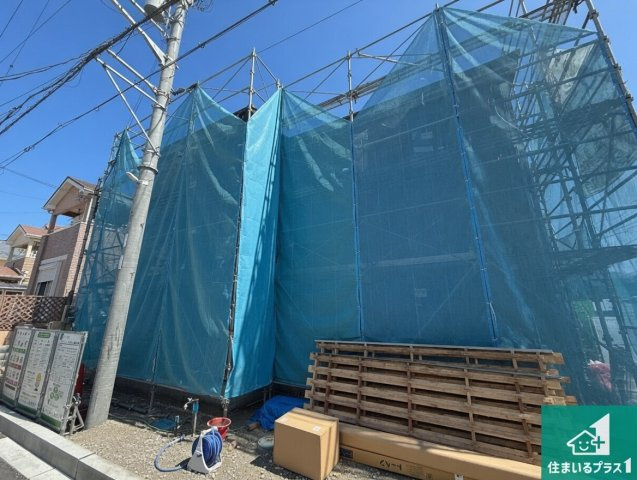 貝塚市堀　第1期　新築一戸建ての外観|現在建築中！落ち着いた街並みで新生活を始めることが出来そう！周辺の物件も併せてご紹介させて頂きます！