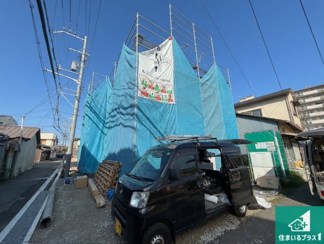 貝塚市堀　第1期　新築一戸建ての外観|現在建築中！落ち着いた街並みで新生活を始めることが出来そう！周辺の物件も併せてご紹介させて頂きます！