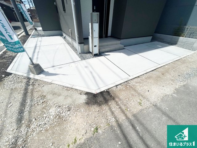 貝塚市堀　第1期　新築一戸建ての駐車場|駐車スペース！散水栓があるので、こまめに愛車を洗えます！