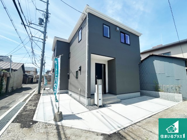 貝塚市堀　第1期　新築一戸建ての外観|お客様に長く安心して住んでいだだける事にこだわった家づくり！住んでからのアフターサービスにもしっかりと取り組んでいます！