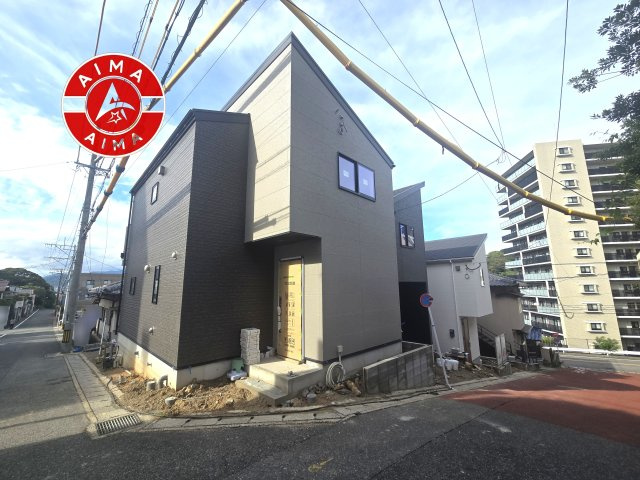 福岡市南区寺塚2丁目第1-3棟（2号棟）の前面道路含む現地写真|見学の時間などお気軽にお問い合わせ下さい。
