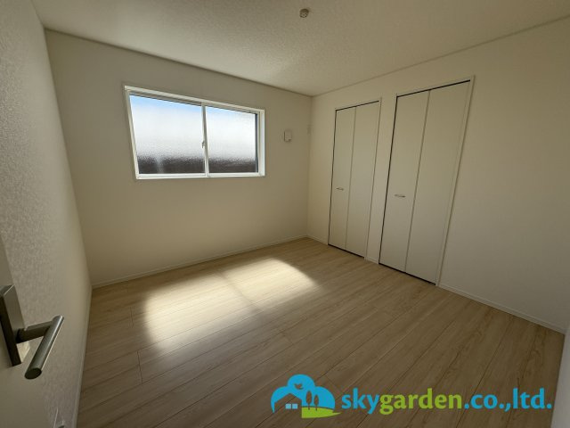藤沢市城南第６（Ⅰ期）　新築戸建　全7棟２号棟の寝室|落ち着いて過ごせるお部屋なので、寝室にいかがでしょうか