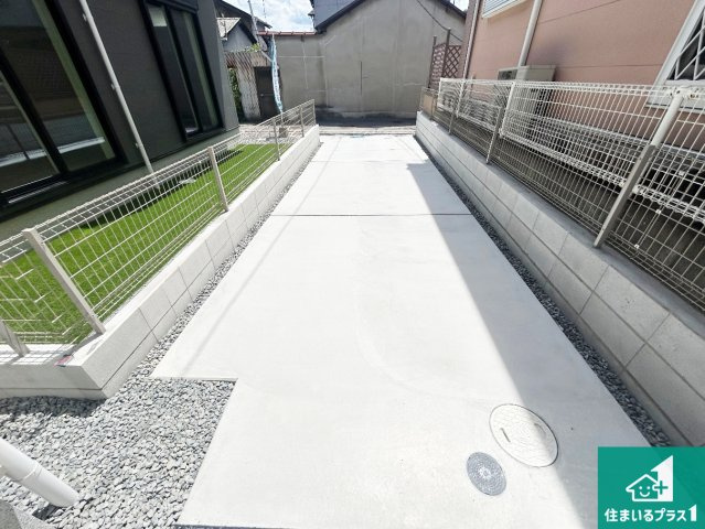 貝塚市堀　第1期　新築一戸建ての外観|現在建築中！落ち着いた街並みで新生活を始めることが出来そう！周辺の物件も併せてご紹介させて頂きます！