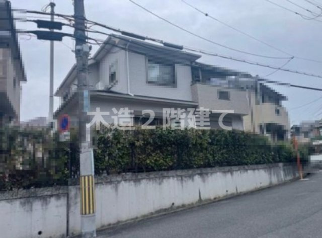 香里ケ丘３丁目　中古一戸建ての構造・工法・仕様|木造２階建て
■物件内覧・資金計画相談・住宅ローン相談、リフォーム相談、お問合せ受付中■
※当日・翌日のご内覧、ご相談はお電話でのお問合せがスムーズです！