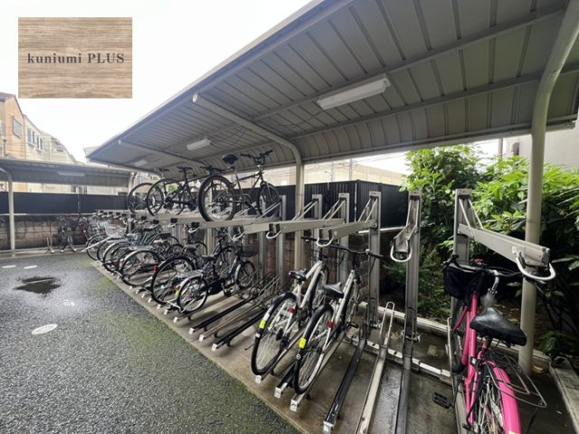 セレッソコート城東アクアヴェールの駐輪場