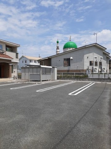 プリムラＭＴの駐車場