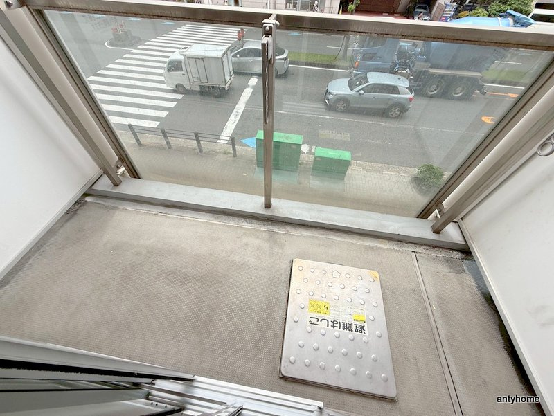 URBAN FLATS中之島　仲介手数料無料のバルコニー