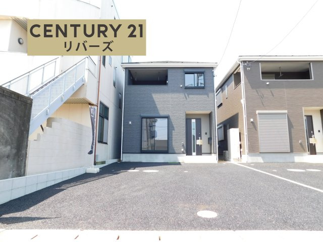海部郡蟹江町錦１丁目の新築一戸建の外観|◇２号棟◇　　いつでも見学出来ます♪♪（お問合せ当日、平日、水曜、夜間でもＯＫ）　敷地４３．４８坪！　オール電化住宅！　駐車並列２台ＯＫ！　収納豊富なプラン♪　ワイドインナーバルコニー！