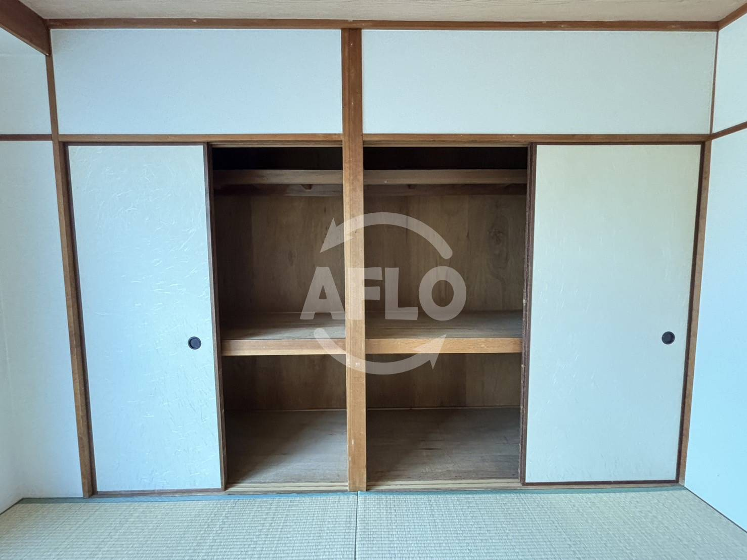 コーポ堀江の収納|コーポ堀江　押入れ