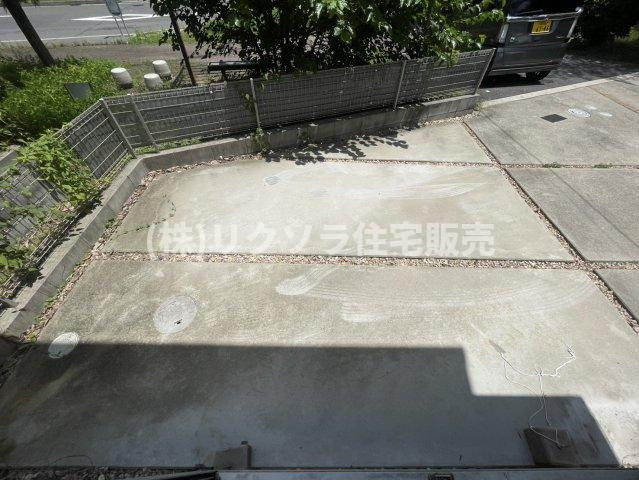 東香里新町　中古一戸建ての庭|■物件内覧・資金計画相談・住宅ローン相談、リフォーム相談、お問合せ受付中■
※当日・翌日のご内覧、ご相談はお電話でのお問合せがスムーズです！