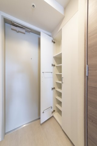 プラウドフラット木場Ⅱの玄関