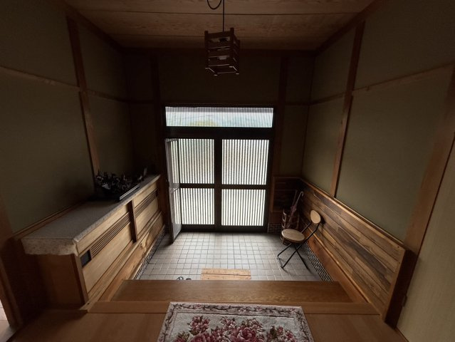 嘉麻市下臼井1166-1　坂口様邸の玄関