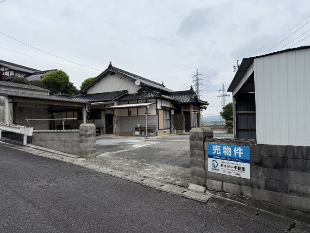 嘉麻市下臼井1166-1　坂口様邸