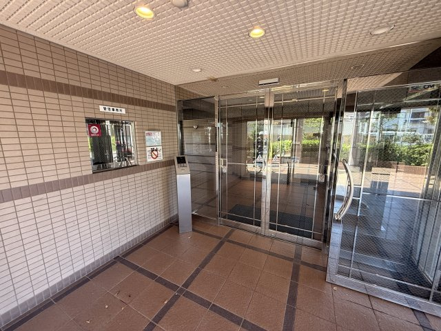 【エントランス】 | シャルマンフジ岸和田・中央公園壱番館