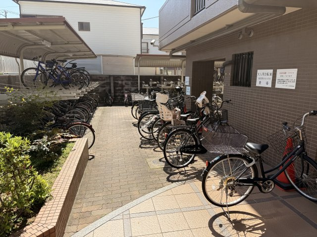 【駐輪場】 | シャルマンフジ岸和田・中央公園壱番館