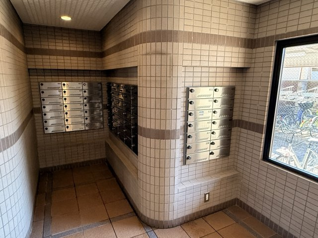 【ロビー】 | シャルマンフジ岸和田・中央公園壱番館
