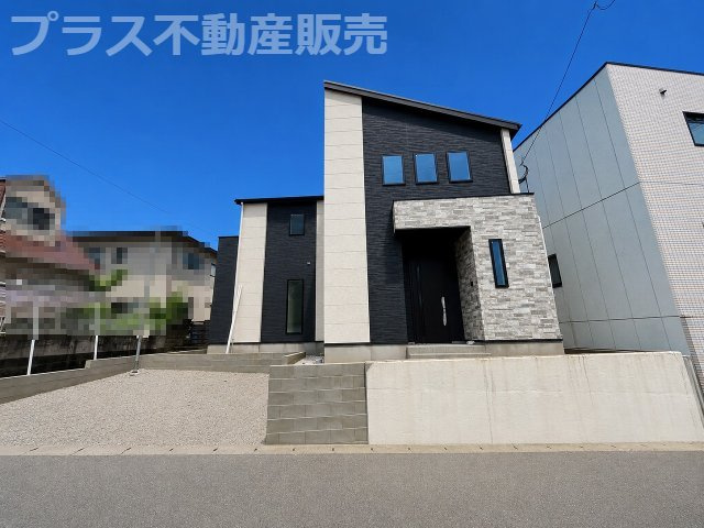【外観】 | 那珂川市片縄東1丁目4期　1号棟（全1棟）【仲介手数料無料・0円】 | 建物完成しました。物件内部もご見学頂けます。プラス不動産販売にお任せ下さい。