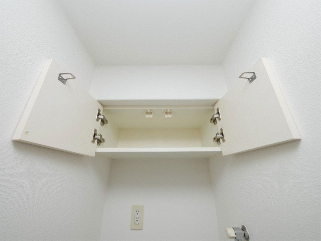セレニテ難波西の収納