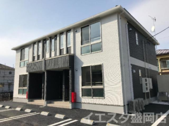 エクレール館向