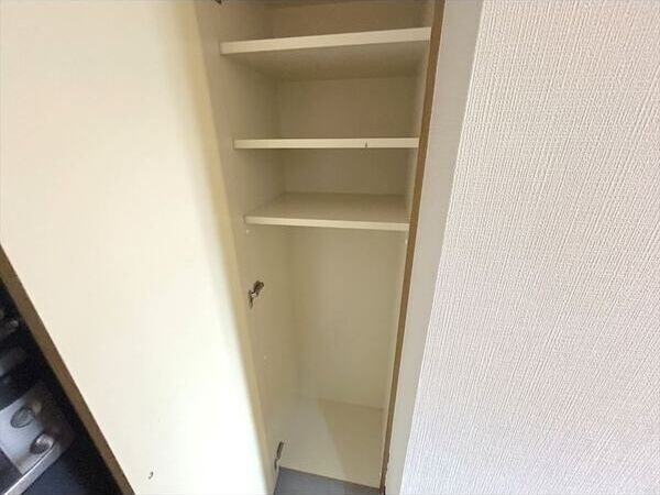 八晃ビルの収納
