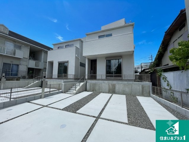 京田辺市三山木野神　第1期　新築一戸建ての外観|お客様に長く安心して住んでいだだける事にこだわった家づくり！住んでからのアフターサービスにもしっかりと取り組んでいます！