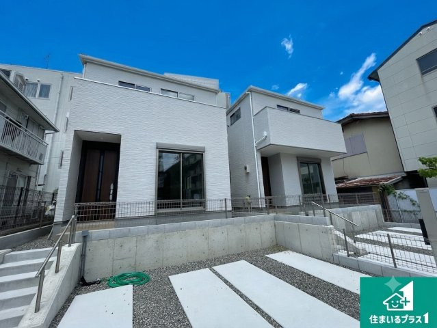 京田辺市三山木野神　第1期　新築一戸建ての外観|お客様に長く安心して住んでいだだける事にこだわった家づくり！住んでからのアフターサービスにもしっかりと取り組んでいます！