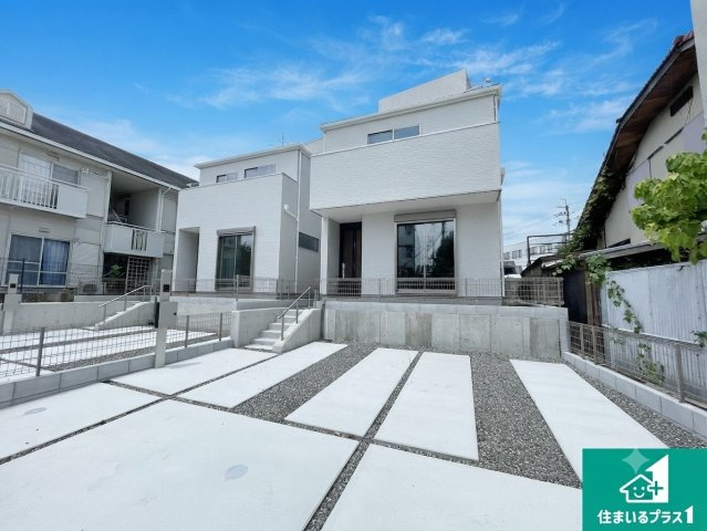 京田辺市三山木野神　第1期　新築一戸建ての外観|安心の10年保証！外観を美しく保ち、雨水で汚れを落とします！気になることがありましたら、お気軽にお問い合わせください！