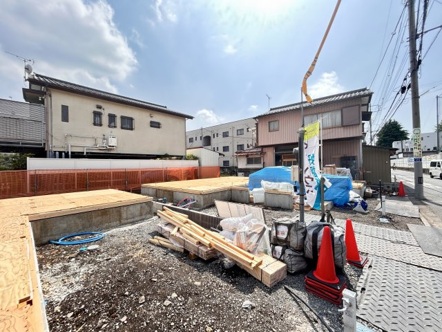 【ブルーミングガーデン】宇都宮市清住3丁目 第2 全2棟の外観|〇分譲地〇
未完成物件ですが、お近くの同社施工完成物件をご内覧いただくことも可能です☆
お気軽にお問い合わせください♪
※2026年4月撮影