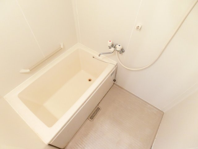 Ｋテラスの浴室|同物件別部屋イメージ写真