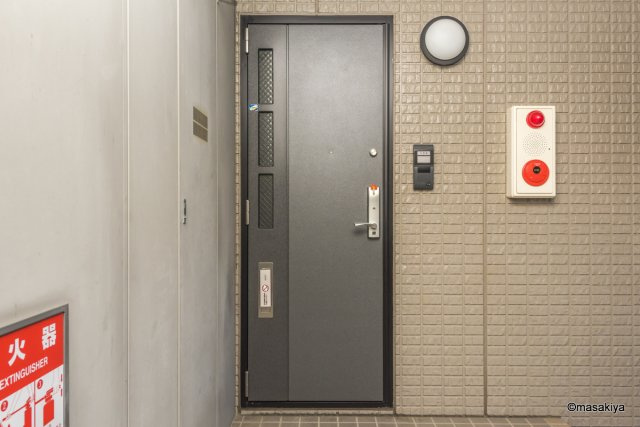 グランコスモ竹内のエントランス