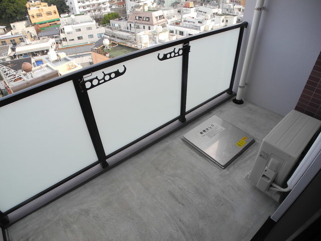modern palazzo住吉のバルコニー