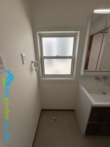 藤沢市遠藤　中古戸建　全１棟のランドリースペース