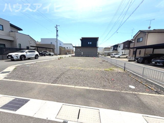 【外観】 | 笠松町長池！倉庫付き中古住宅！前面道路挟んで約66坪の土地付き！敷地面積合計304坪！ | 笠松町長池！倉庫付き中古住宅！前面道路挟んで約66坪の土地付き！敷地面積合計304坪！