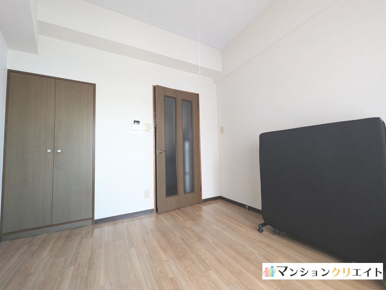 信開トピア足羽の洋室