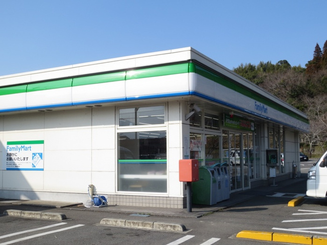 【周辺】 | レジデンス17番館 | ファミリーマート清武新町店