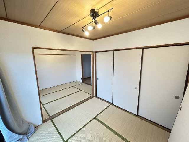 コーポ秀正の寝室