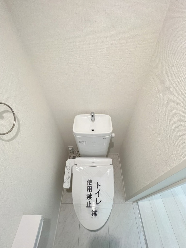 三郷市高州2丁目　新築戸建　全1棟のトイレ|同施工会社の参考写真になります。
