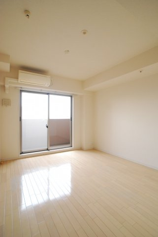 【洋室】 | S-RESIDENCE難波VIALE（エスレジデンス難波ヴィアーレ）