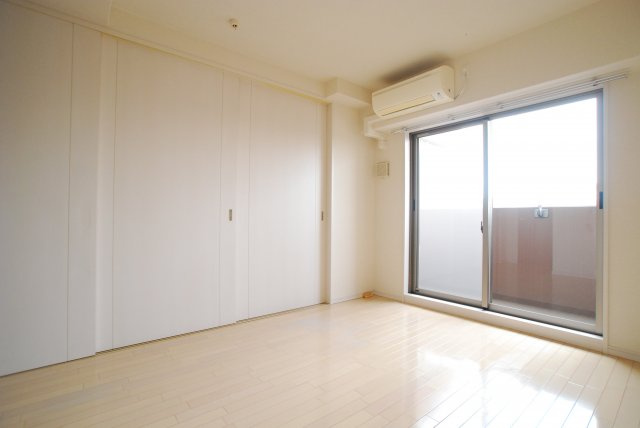 【寝室】 | S-RESIDENCE難波VIALE（エスレジデンス難波ヴィアーレ）