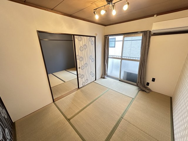 コーポ秀正の和室