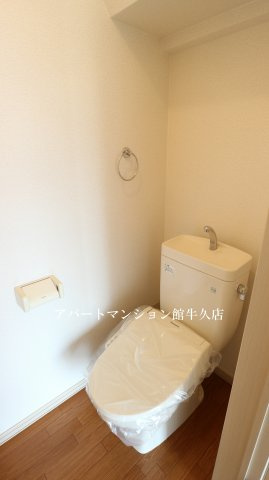 コンフォールサースＡのトイレ