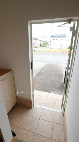 コンフォールサースＡの玄関
