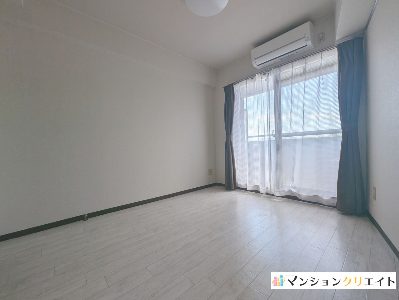 信開トピア足羽の洋室|洋室約5.0帖