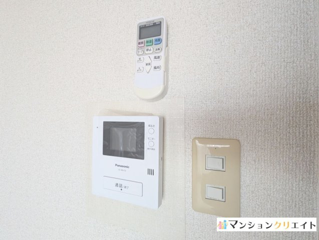 信開トピア足羽の防犯設備|モニター付きインターホン