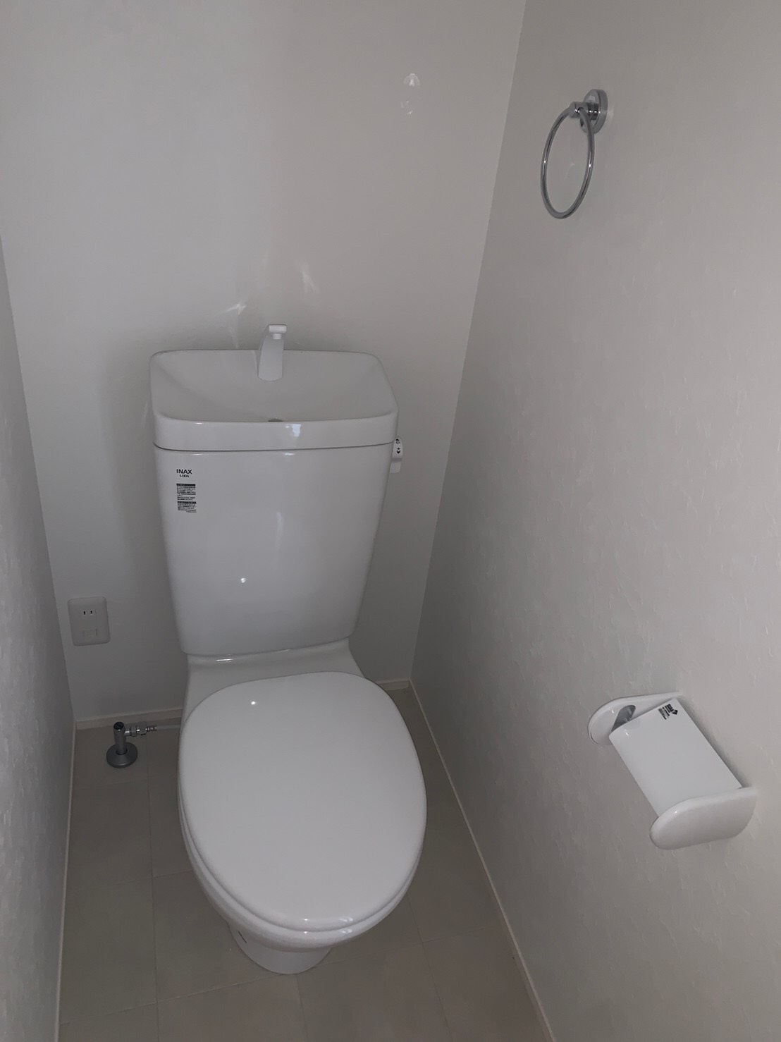 ラ・テラス和泉府中のトイレ|清潔感のあるトイレです