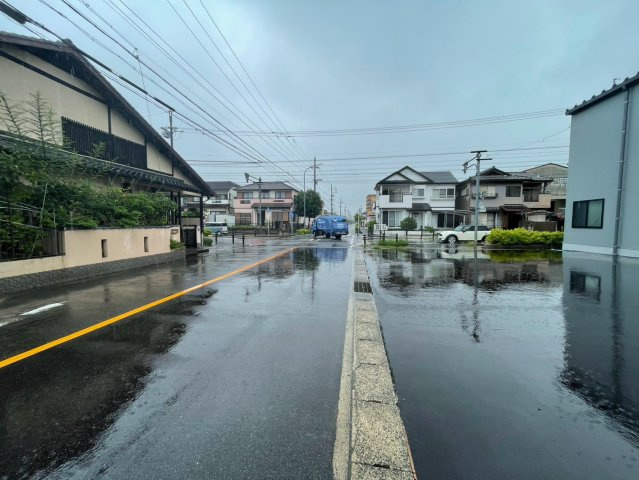 瑞穂町倉庫の駐車場