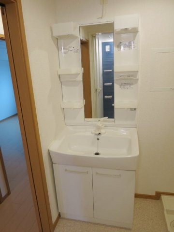 ガーデン　ハウス　緑丘Ｄの洗面所